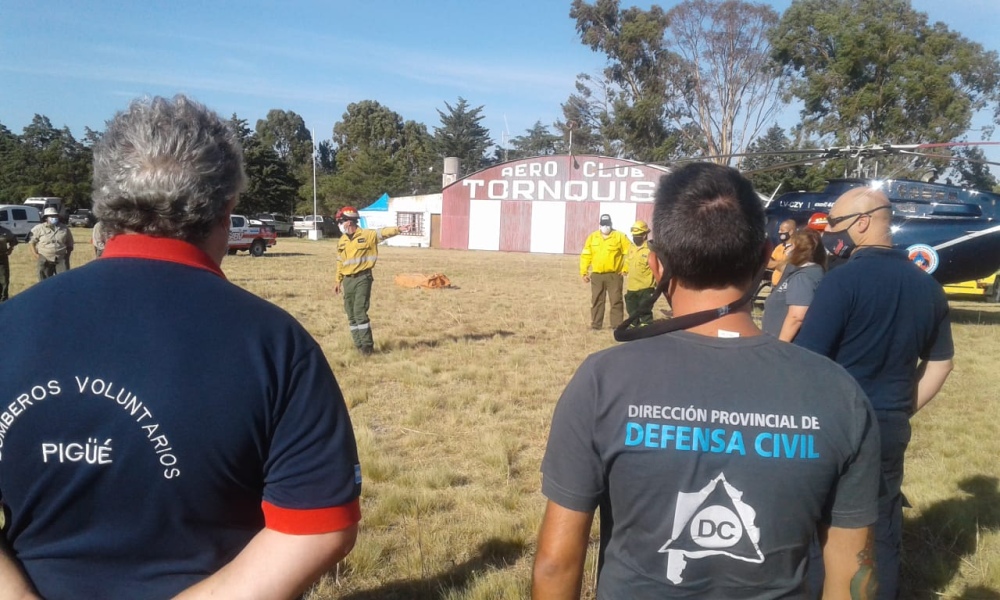 CAPACITACIÓN PARA PERSONAL DE DEFENSA CIVIL