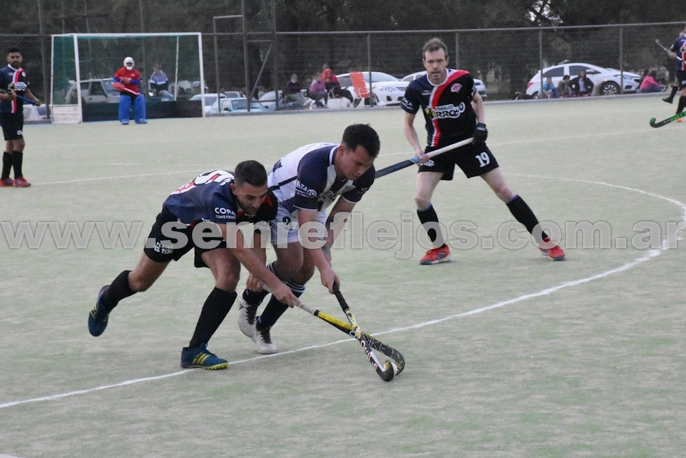 Hóckey Pigüé festejó en el clásico