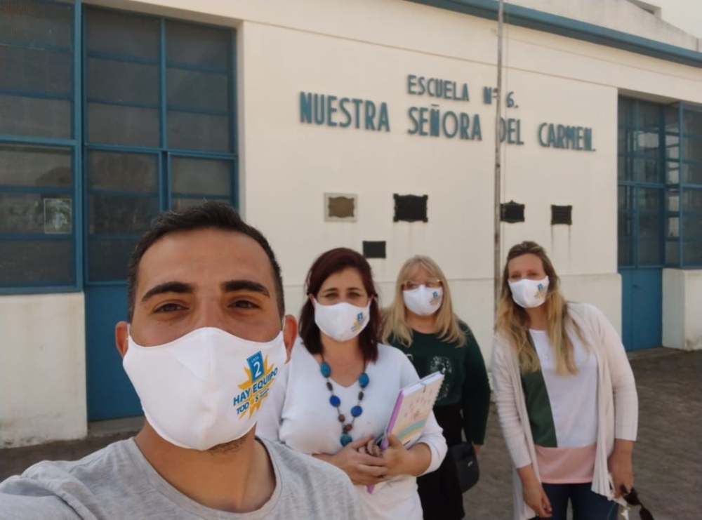 Precandidatos a consejeros escolares de la Lista 2 del Frente de Todos visitaron Escuelas de Arroyo Corto