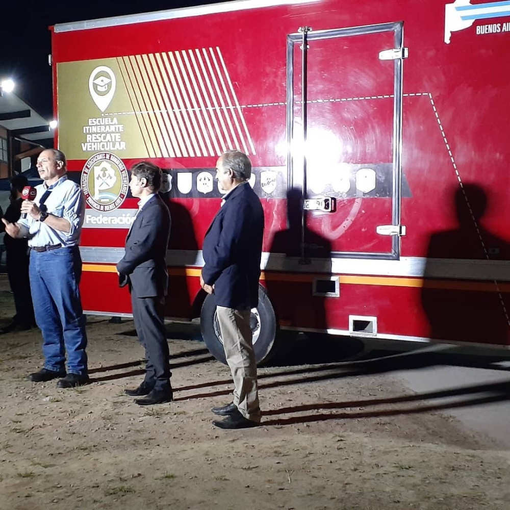 Bomberos de Pigüé participaron de la inauguración del primer centro de entrenamiento en Tapalqué