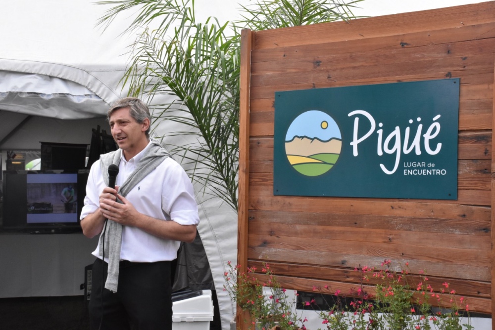 Inauguraron la expo rural y comercial en el parque