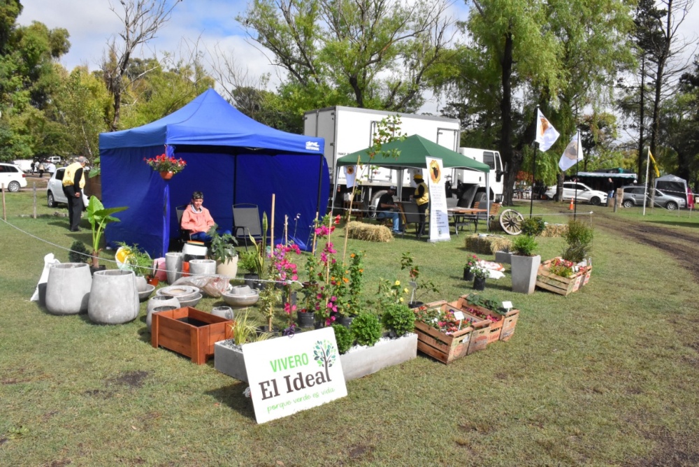 Inauguraron la expo rural y comercial en el parque