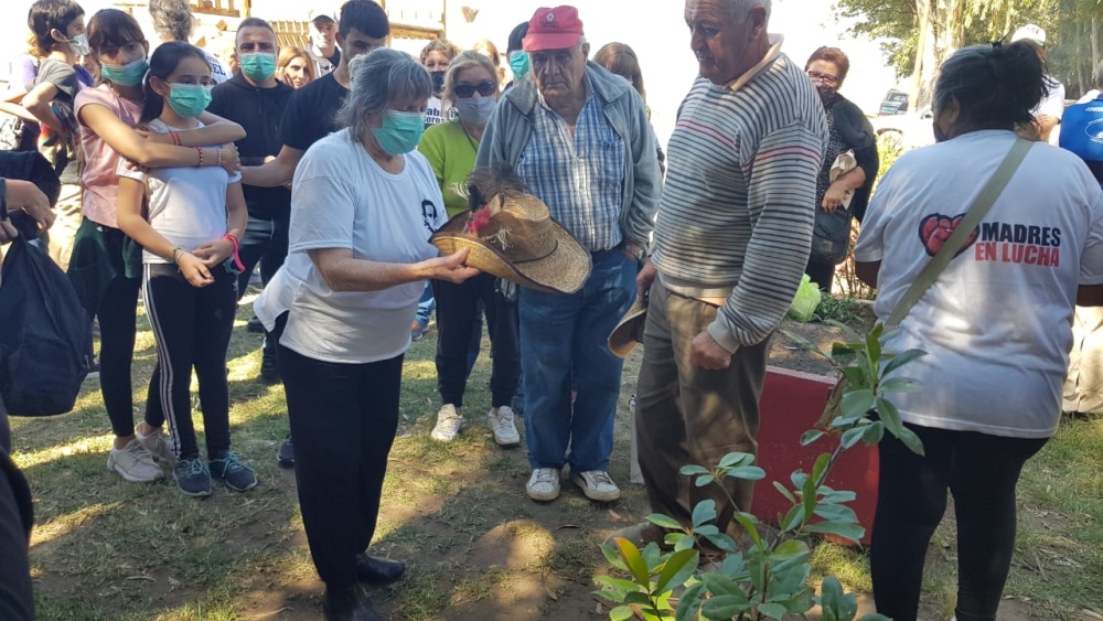 Las cenizas de Néstor Brú descansan en Las Encadenadas