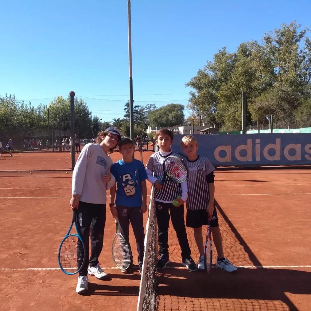 Encuentro en el Tenis Club Pigüé