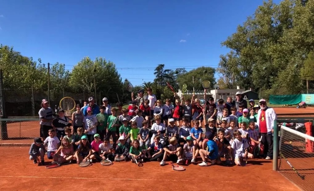 Encuentro en el Tenis Club Pigüé