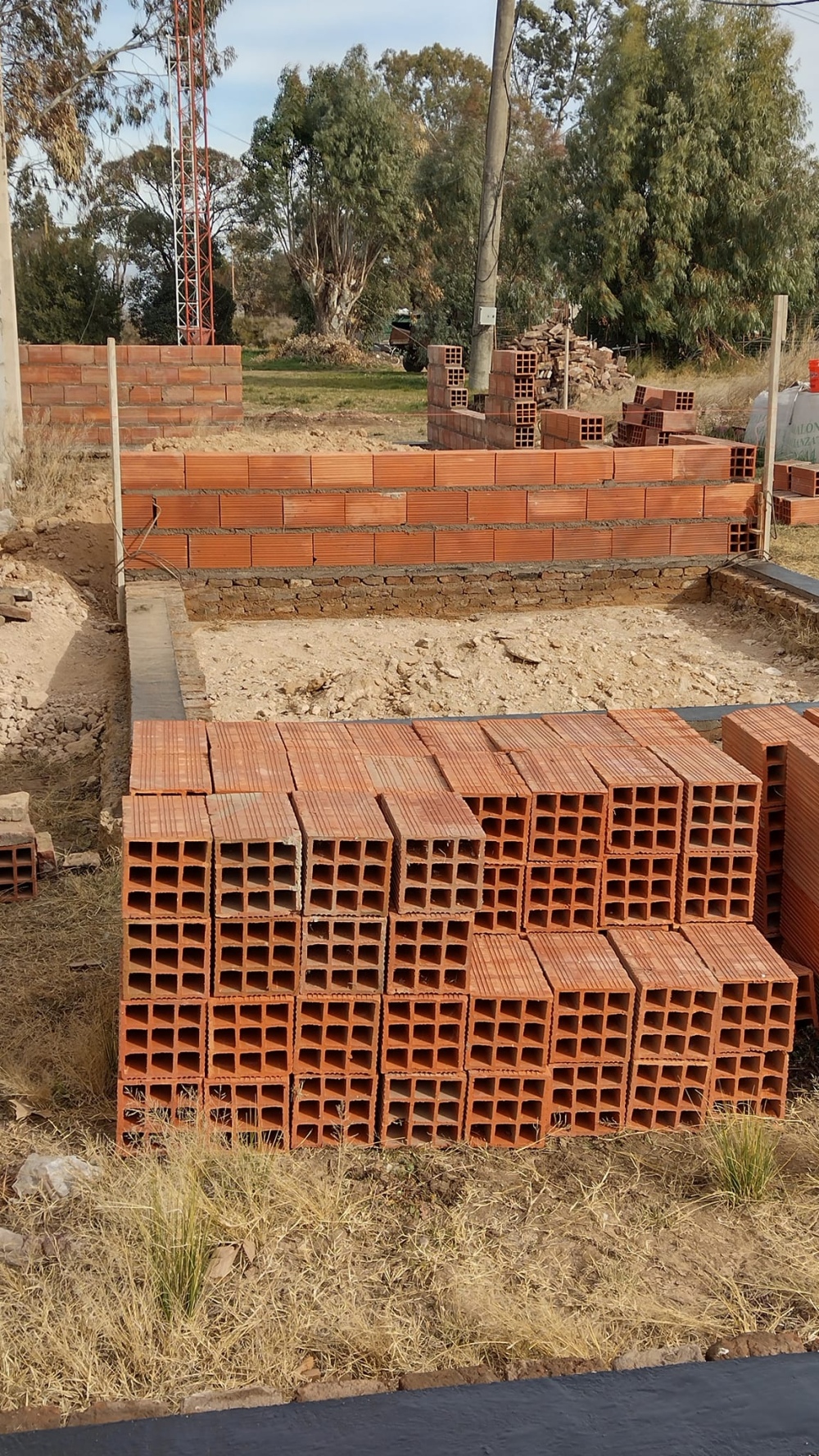 Los bomberos de Arroyo Corto comenzaron nuevas obras