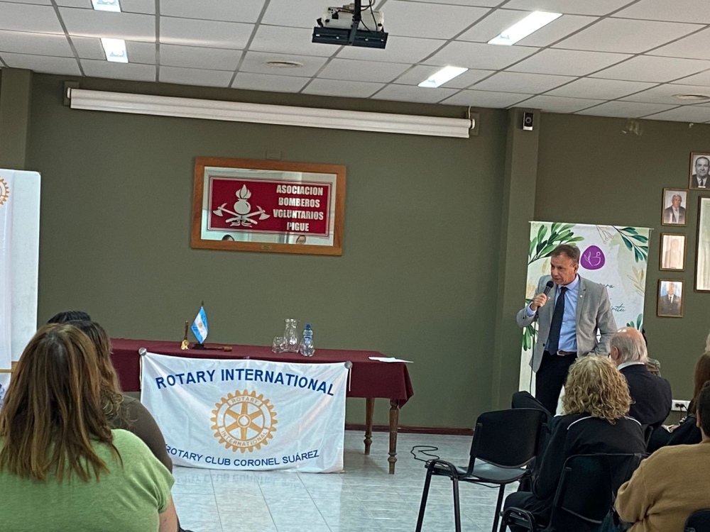 El Rotary Club realizó una jornada de meditación para el estrés y ansiedad