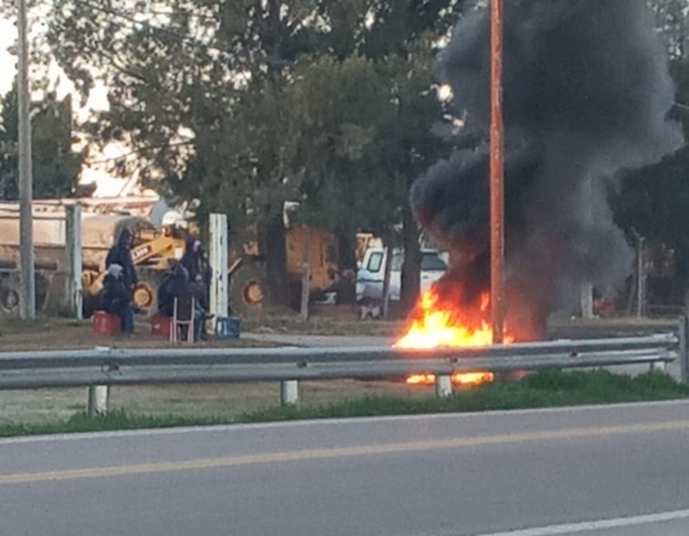 RECLAMO DE LOS TRABAJADORES MUNICIPALES