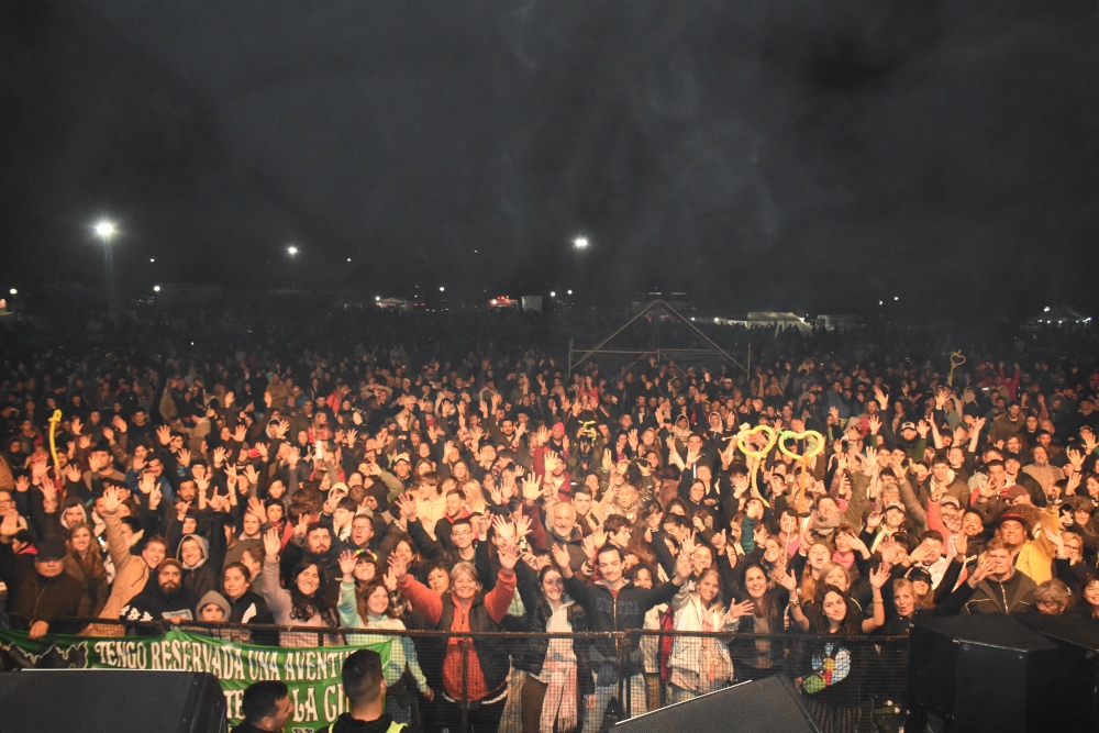 EL PLAN DE LA MARIPOSA CERRÓ LE FIESTA DE LA PRIMAVERA 2023