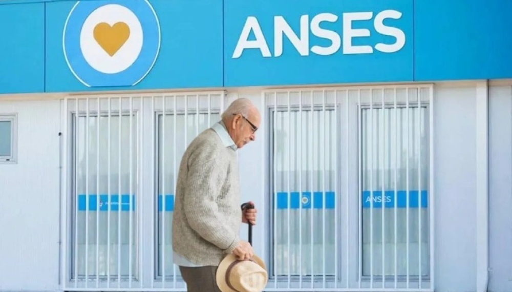 ANSES confirmó BONOS, AUMENTOS y FECHAS DE PAGO para febrero 2024