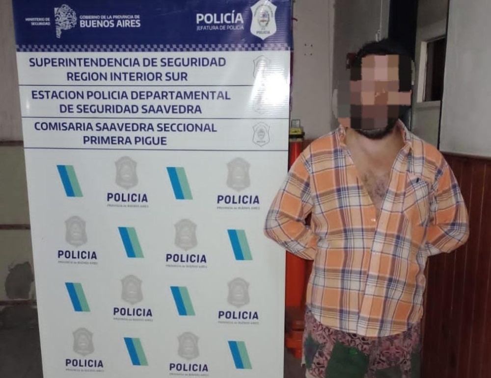 Detenido por actos que ofenden la decencia pública