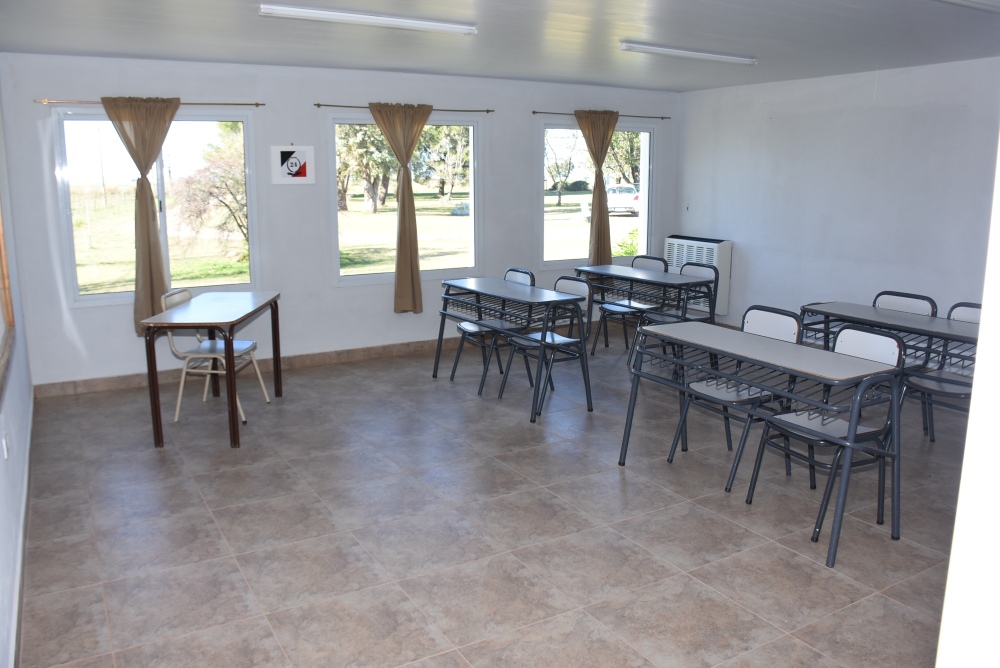 Se inauguraron dos nuevas aulas en la Escuela de Educación Agraria Nº1 de Goyena