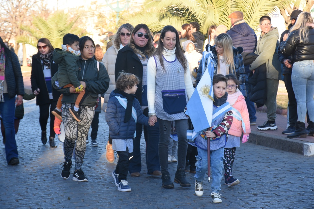 Desfile Cívico Militar en el día de la Patria