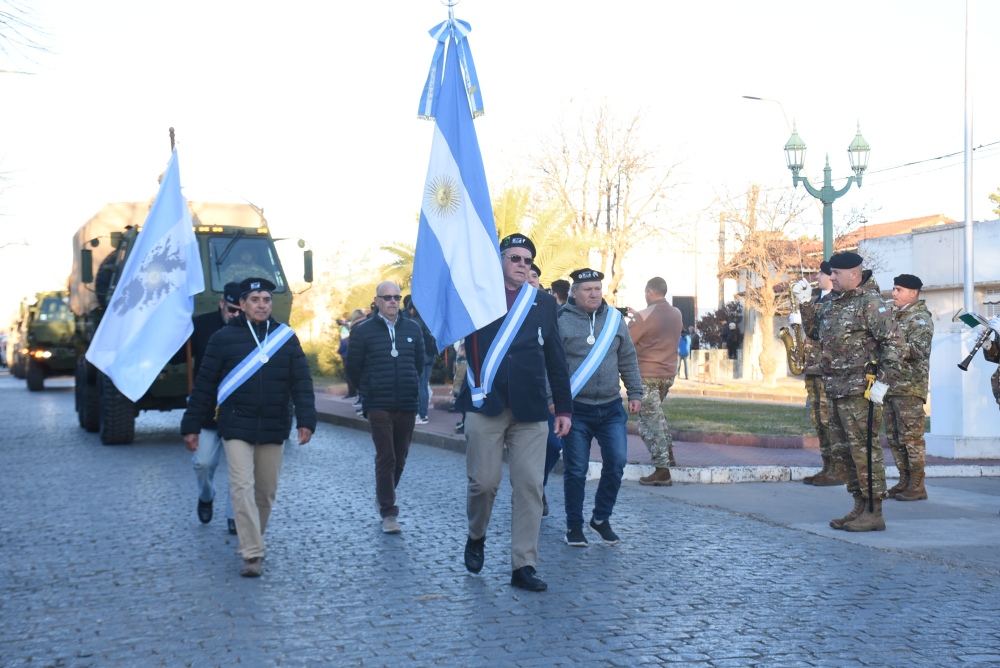 Desfile Cívico Militar en el día de la Patria