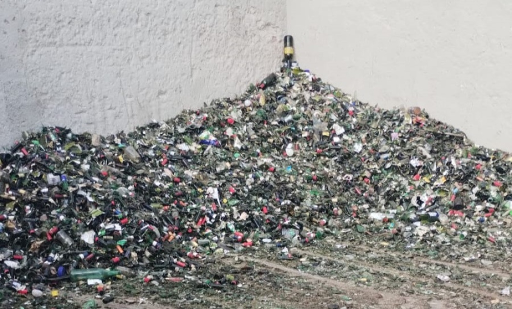 La Oficina de Medio Ambiente realizó la carga de 28.040kg de vidrio