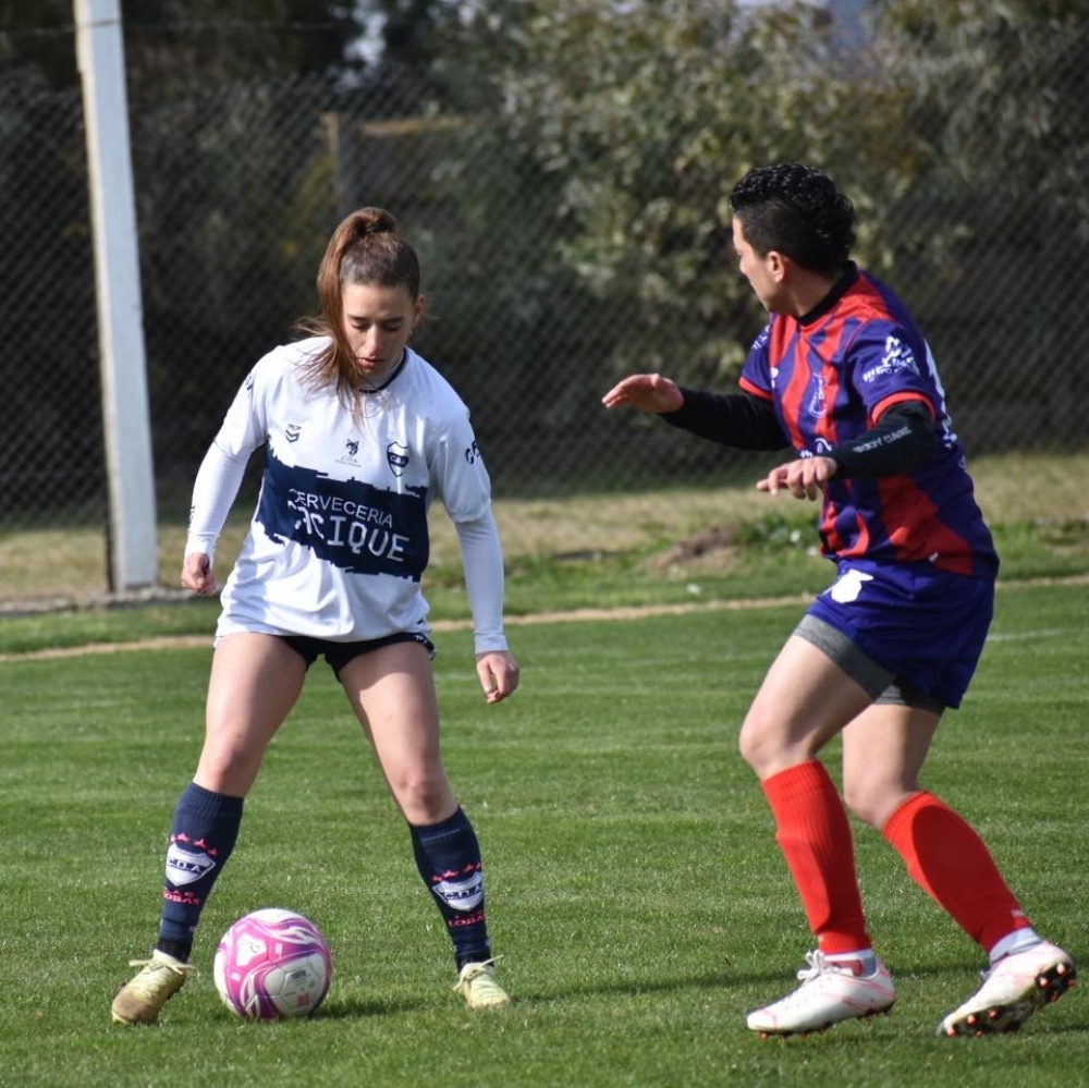 Cuatro líderes tiene el torneo Clausura del fútbol femenino