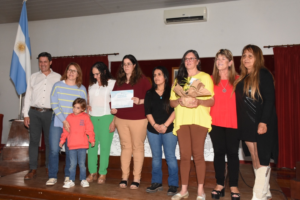 Acto y reconocimiento a las Cooperadoras Escolares