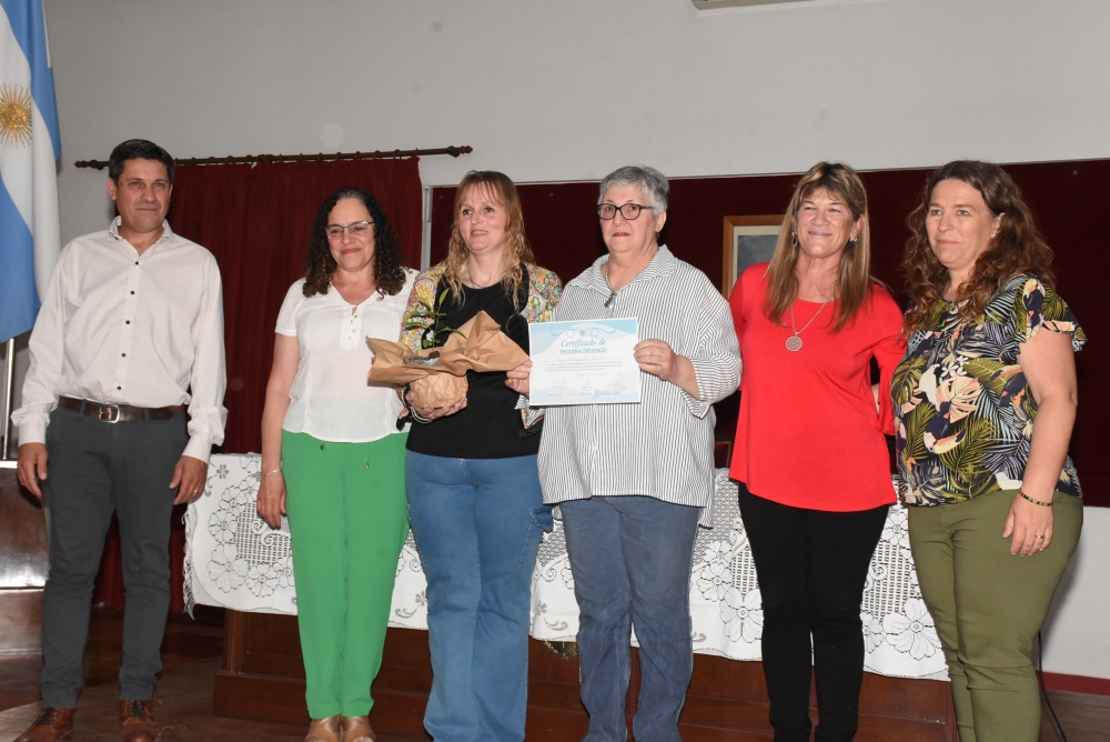 Acto y reconocimiento a las Cooperadoras Escolares