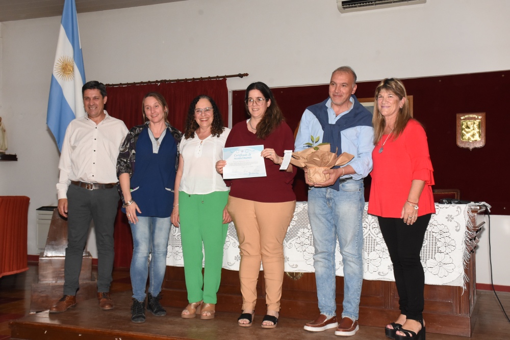 Acto y reconocimiento a las Cooperadoras Escolares