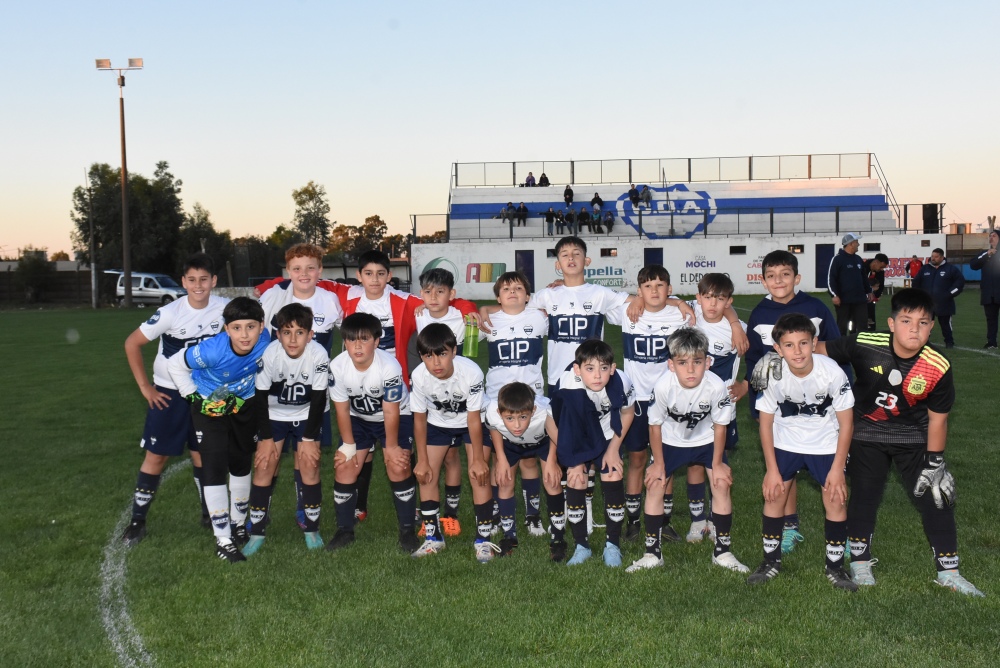 Puntapié inicial de la Copa Mundialito “Digna Santos”