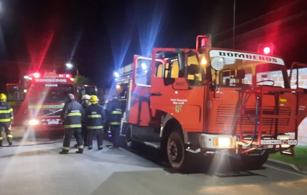 Incendio en una Vivienda en calle Montevideo al 700