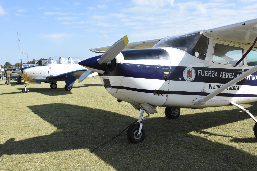 Charla abierta del Comodoro Luis Briatore en el Aero Club Pigüé