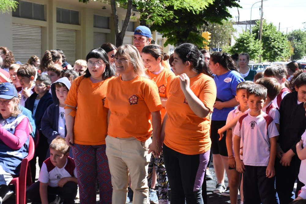 Cierre de los Juegos Olímpicos Paralímpicos en el Jardín Niño Jesús