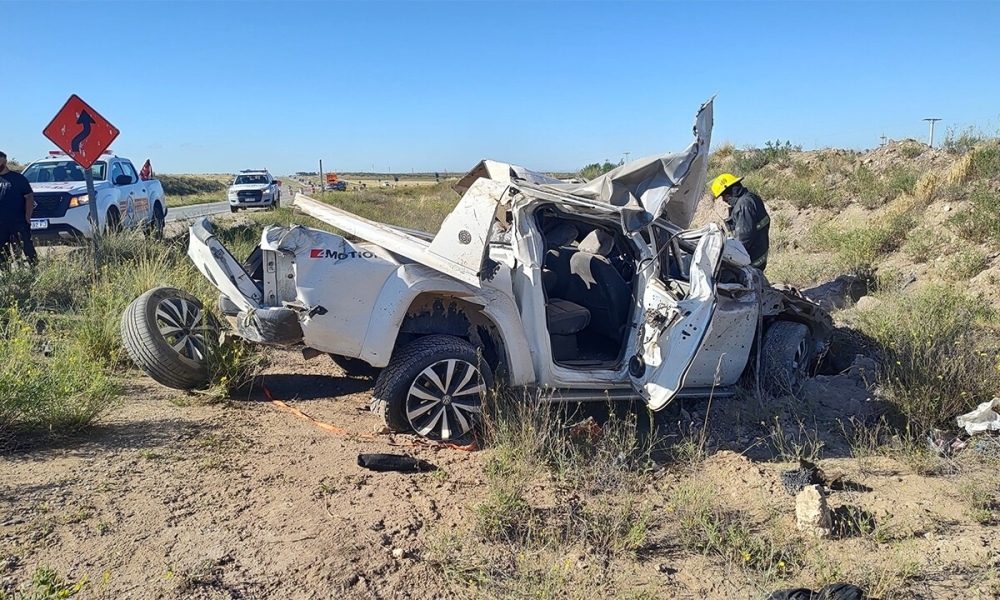 Un joven perdió la vida en un vuelco en la ruta 33