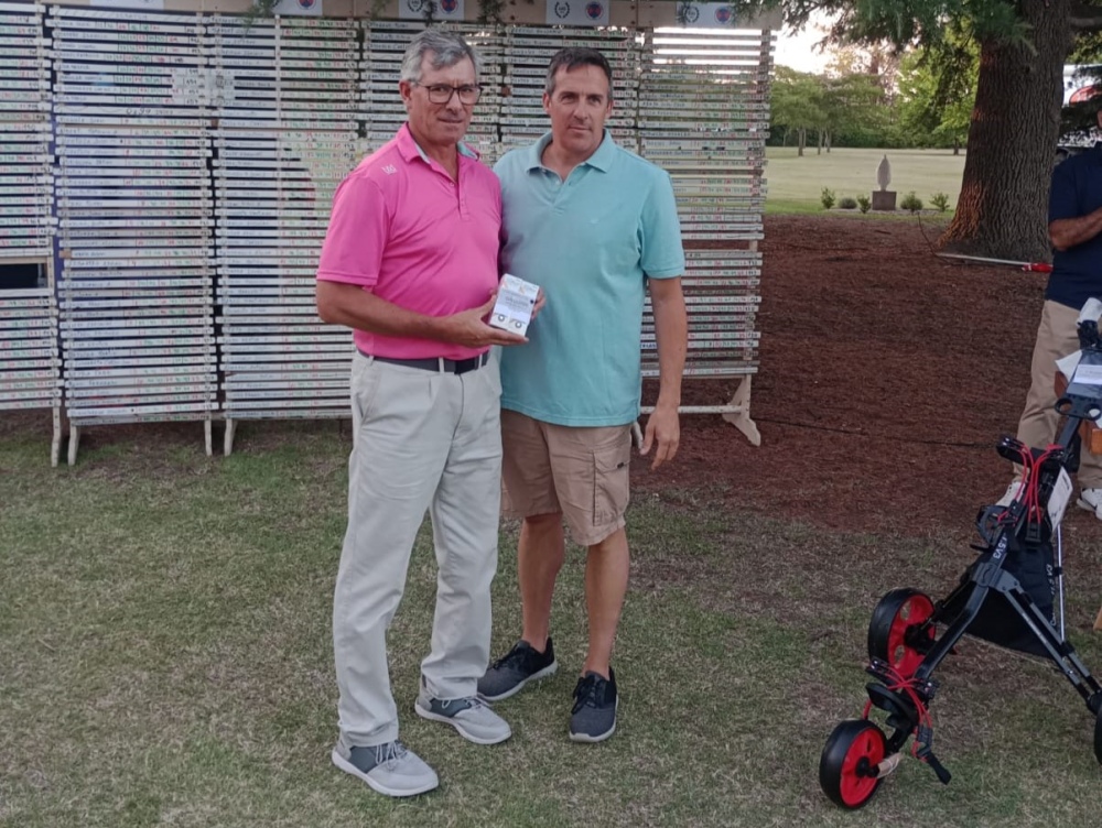 Fernando Cotarelo ganó en el Golf de Coronel Suárez