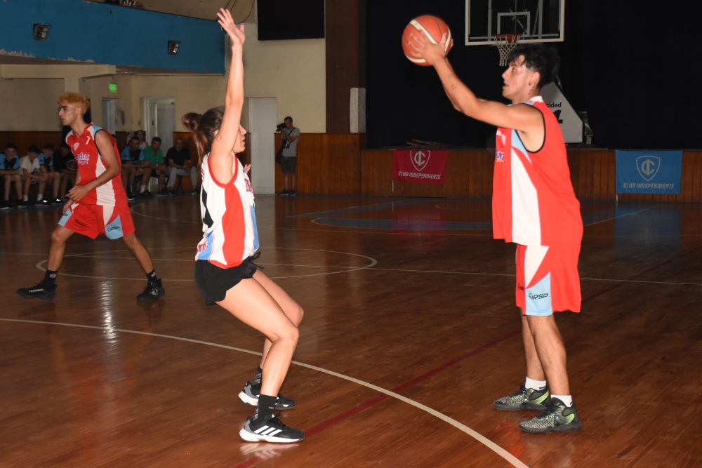 Arrancó el Torneo Comercial de Básquet “Toti 2025” en Pigüé