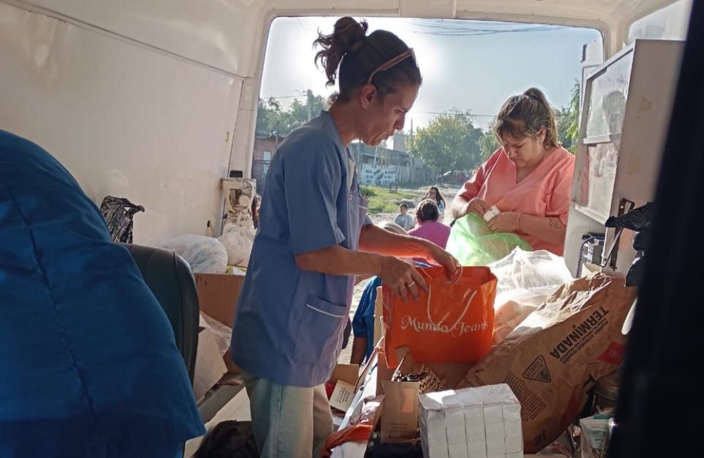 El equipo de salud de Pigüé continúa asistiendo a los afectados por el temporal en Bahía Blanca