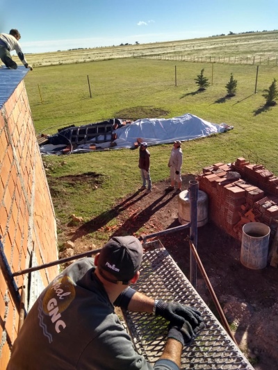 LA PEÑA “DALE BO” TECHÓ SU SEDE