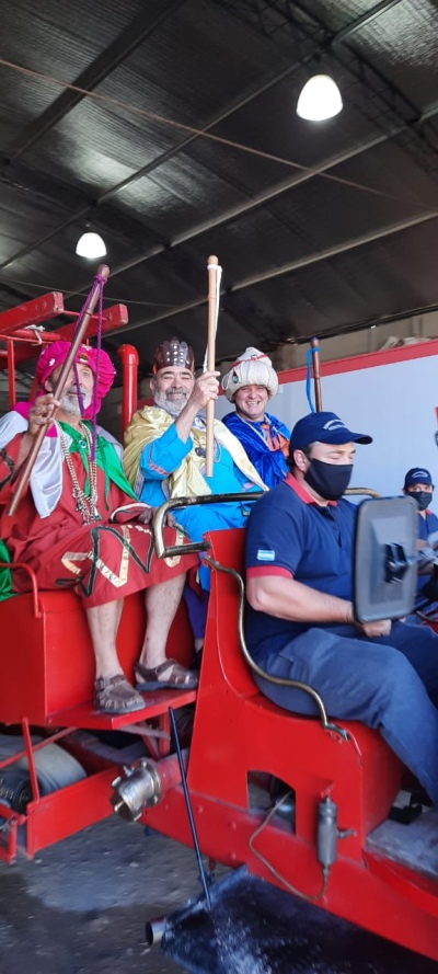 HOY LOS REYES MAGOS RECORRERAN LAS CALLES DE PIGÜÉ