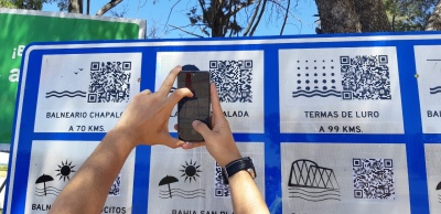 VIALIDAD NACIONAL COLOCA NUEVAS SEÑALES TURÍSTICAS CON CÓDIGO QR