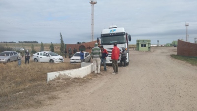 TRANSPORTISTAS DENUNCIAN: "MULTINACIONALES CEREALERAS NO PAGAN LA TARIFA ESTABLECIDA"