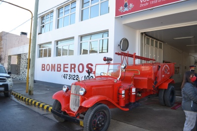 ACTO POR EL 63º ANIVERSARIO DE BOMBEROS PIGÜÉ