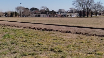 Obras en la pista del parque La Salle