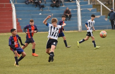 En el clásico quedaron a mano