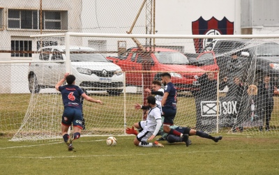 Argentino sonrió a medias. Peñarol y Sarmiento el único empate