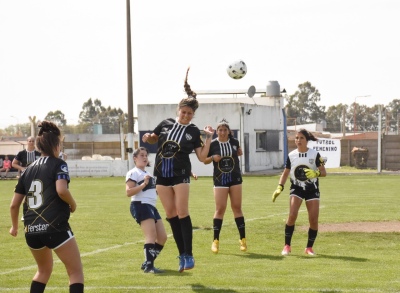 Fútbol femenino – Puntaje ideal para Sarmiento y Sportivo Belgrano