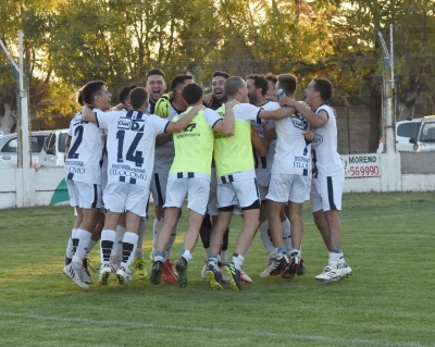 Supercopa – Sarmiento eliminó a Blanco y Negro en los penales