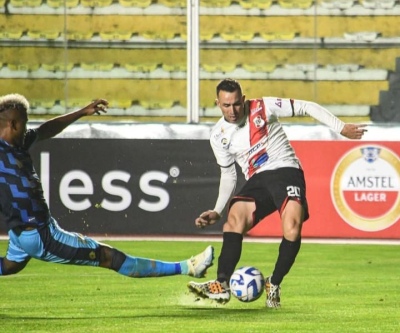 Gol de Martín Prost en la Libertadores