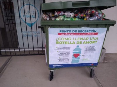 Miracca aclaró sobre los costos para enviar botellas de amor a Bs.As.