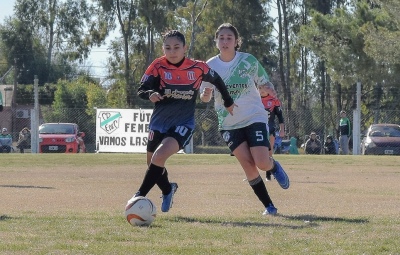 EN FEMENINO CLASIFICARÁN CUATRO POR ZONA