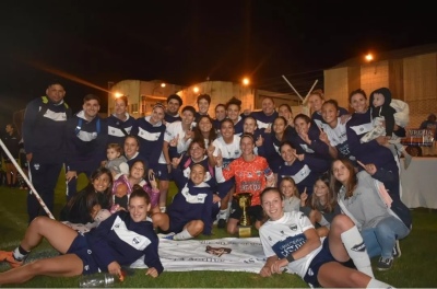 Las Lobas son las Campeonas del Torneo "Teobaldo Pradilla"