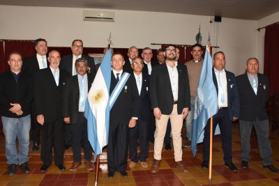 Los cascos azules tienen su bandera de ceremonia